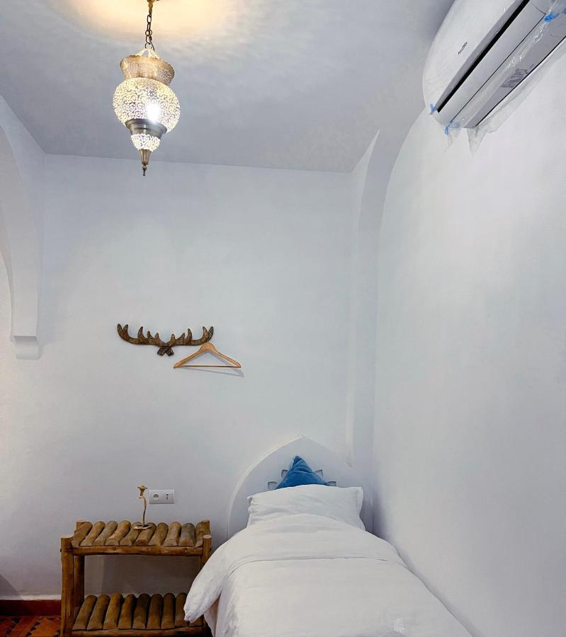 Riad Bab Mahruk Chefchaouen Buitenkant foto