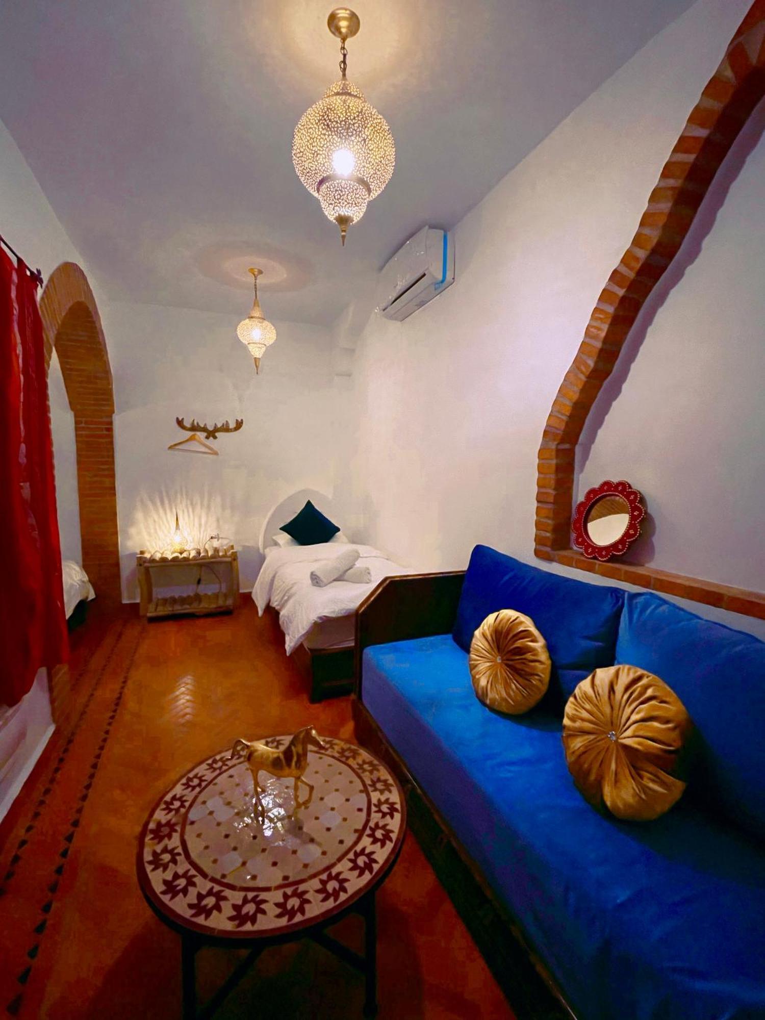 Riad Bab Mahruk Chefchaouen Buitenkant foto